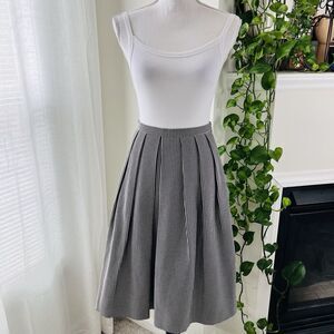 Gianni Bini Black & White Checked Pleated Flare Lined Gorgeous Skirt - Small